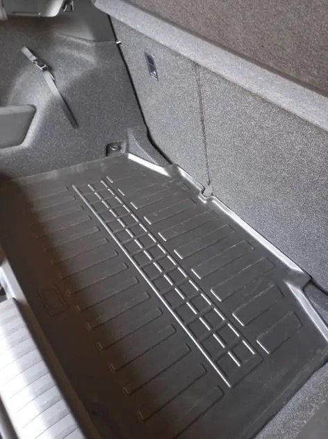 Коврик в багажник Skoda Kamiq (2019-...) с бортиками 30 мм (Stingray). Фото 3