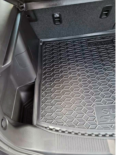 Килимок в багажник для SUZUKI SX4 III S-CROSS (2021-...) (верхня поличка) (Avto-Gumm). Фото 6