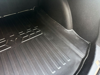 Коврик в багажник Tesla Model 3 (2017-...) с бортиками 30 мм (Stingray). Фото 4