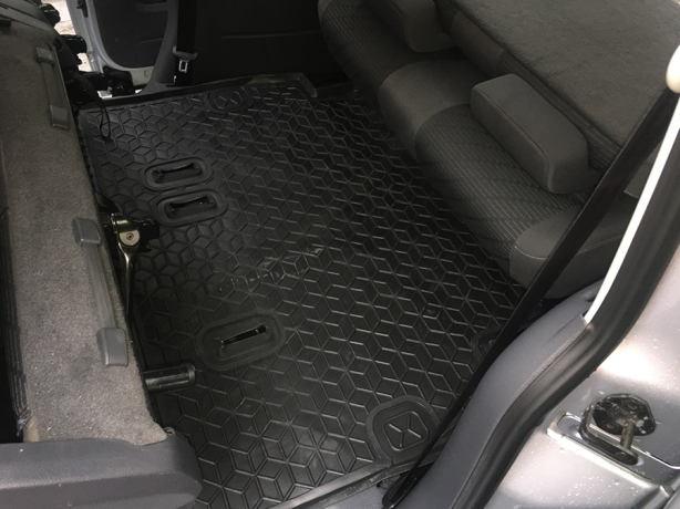 Коврик в багажник Volkswagen Caddy Maxi 2004- 7 мест (Avto-Gumm). Фото 5