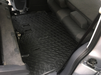 Коврик в багажник Volkswagen Caddy Maxi 2004- 7 мест (Avto-Gumm). Фото 5