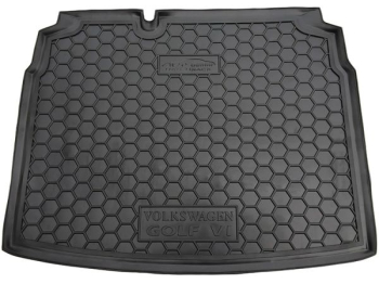 Коврик в багажник Volkswagen Golf 5 03-/6 09- (хэтчбек) с докаткой (Avto-Gumm). Фото 2