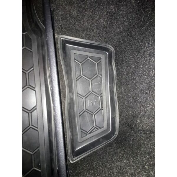 Килимок в багажник для Volkswagen Passat B6/B7 05-/11- (Universal) (Avto-Gumm). Фото 6
