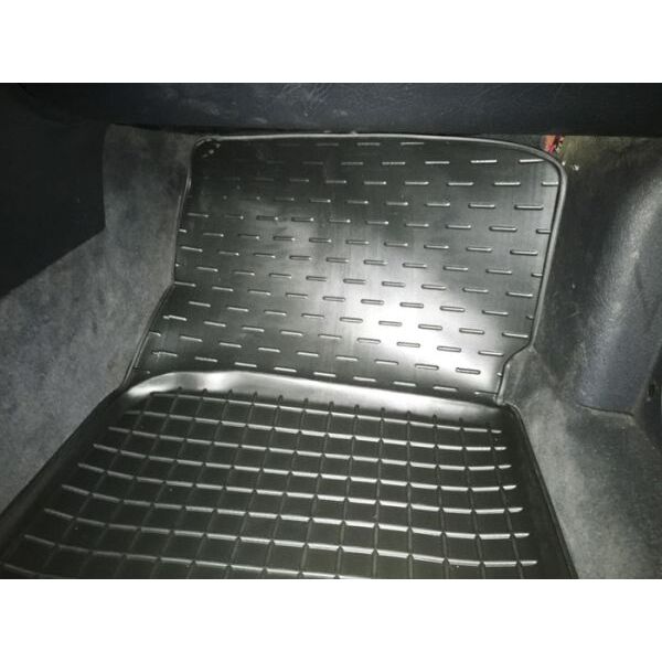 Коврики в салон Audi A6 (C4) (1990-1997) Avto-Gumm. Фото 9