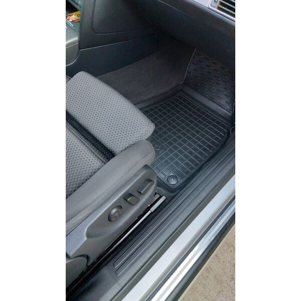 Коврики в салон Audi A6 (C6) (2004-2011) (Avto-Gumm). Фото 8