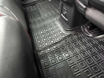 Коврики в салон Audi Q5 e-tron (2021-...) (Avto-Gumm). Фото 14