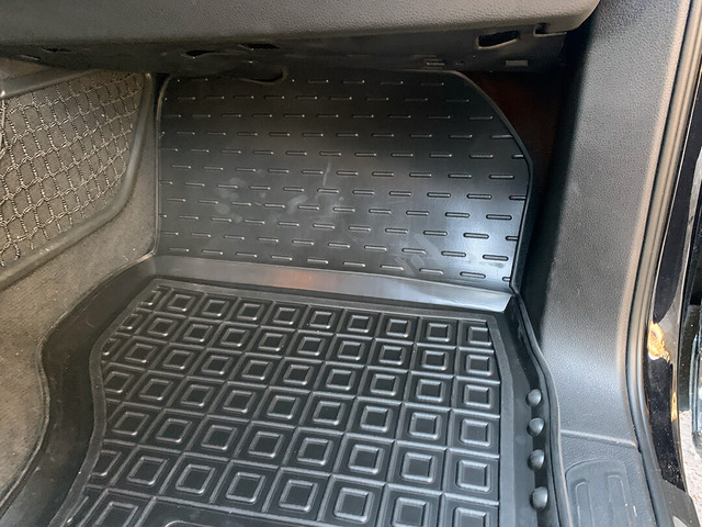 Коврики в салон Audi Q7 (4L) (2005–2015) (Avto-Gumm). Фото 10