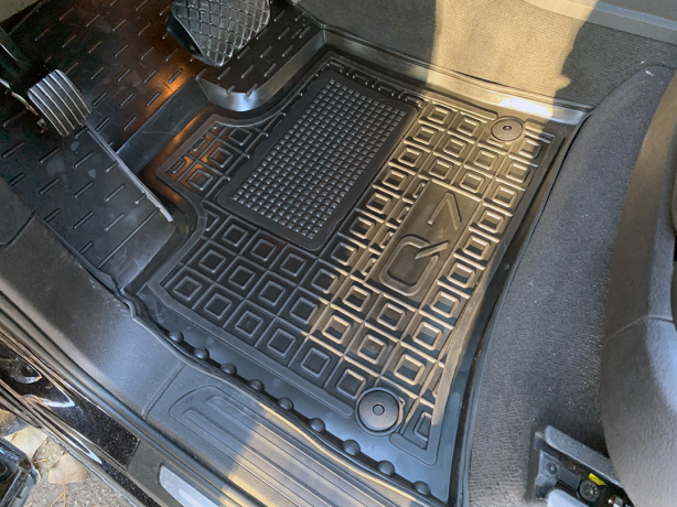 Коврики в салон Audi Q7 (4L) (2005–2015) (Avto-Gumm). Фото 13