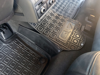 Коврики в салон Audi Q7 (4L) (2005–2015) (Avto-Gumm). Фото 19