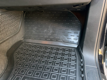 Коврики в салон Audi Q7 (4L) (2005–2015) (Avto-Gumm). Фото 10