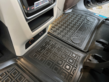 Коврики в салон BMW X7 (G07) (2018-..) Резиновые Avto-Gumm. Фото 17