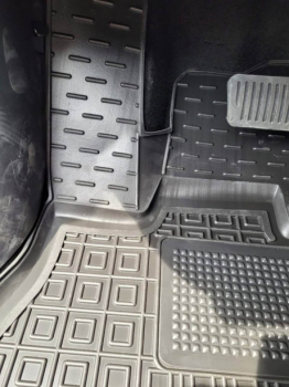 Коврики в салон BUD SONG L (2023-...) (Avto-Gumm). Фото 2