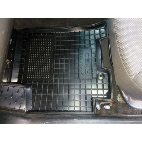 Коврики в салон Chevrolet Aveo T200/T250 2002-2012 Avto-Gumm. Фото 3