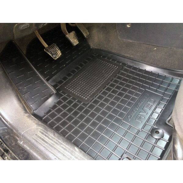 Коврики в салон Chevrolet Aveo T200/T250 2002-2012 Avto-Gumm. Фото 2