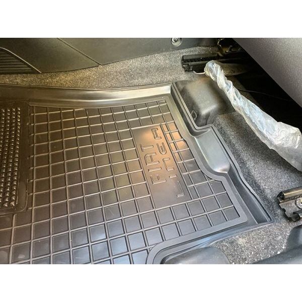 Коврики в салон Fiat Linea (2007-2012) Avto-Gumm. Фото 4