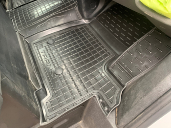 Коврики в салон Ford Transit (2014-...) 1+2 (Avto-Gumm). Фото 10