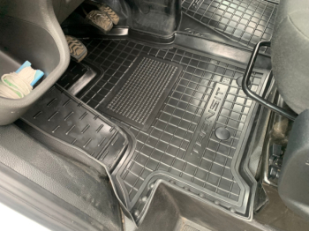 Коврики в салон Ford Transit (2014-...) 1+2 (Avto-Gumm). Фото 7