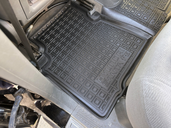 Коврики в салон Hyundai Santa Fe I (SM) (2001-2006) (Avto-Gumm). Фото 29