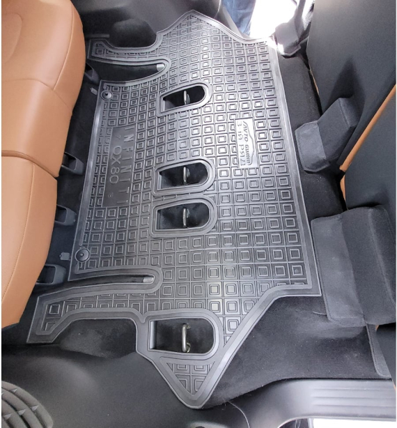 Коврики в салон Infiniti QX80 (2013-...) 7 мест (Avto-Gumm). Фото 33