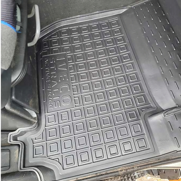 Коврики в салон Iveco Stralis Active Space (2012-2016) Резиновые Avto-Gumm. Фото 24