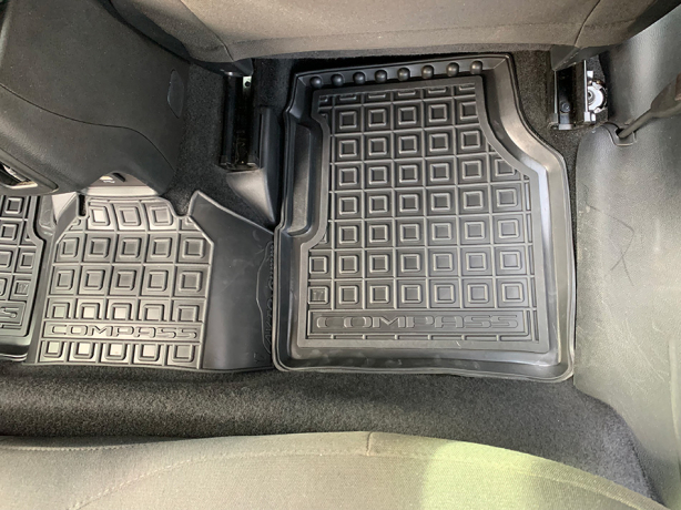 Резиновые коврики в салон Jeep Compass II (2016-…) (Avto-Gumm). Фото 10