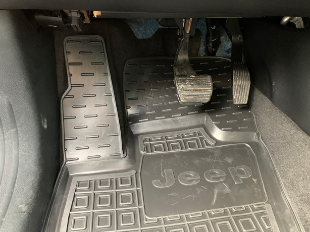 Резиновые коврики в салон Jeep Compass II (2016-…) (Avto-Gumm). Фото 4