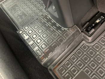 Резиновые коврики в салон Kia Ceed III (2018-...) Avto-Gumm. Фото 18