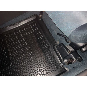 Резиновые коврики в салон Mazda 323 BA 1994-1998 Avto-Gumm. Фото 4