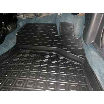 Резиновые коврики в салон Mazda 323 BA 1994-1998 Avto-Gumm. Фото 9