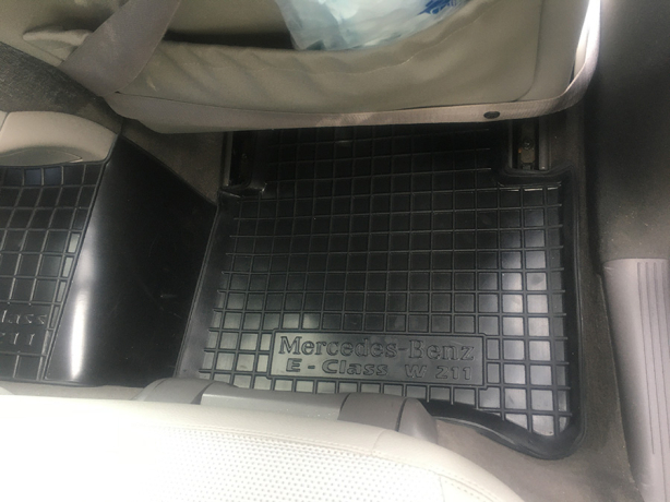 Коврики в салон Mercedes Benz W211 E (2002-2009) 2WD (Avto-Gumm). Фото 8