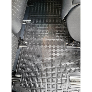 Коврики в салон Mercedes Benz W447 Vito III (2014-...) 3-й ряд Резиновые Avto-Gumm. Фото 6