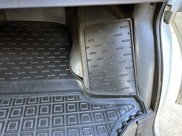 Коврики в салон Mercedes W638 Vito I (1995-2003) суцільный (Avto-Gumm). Фото 16
