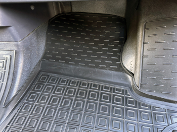 Коврики в салон Mercedes W638 Vito I (1995-2003) суцільный (Avto-Gumm). Фото 17