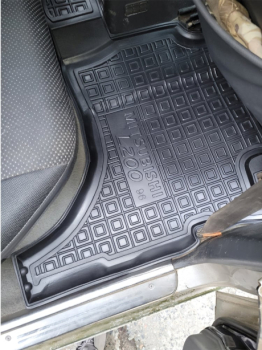 Коврики в салон Mitsubishi L200 (K60T) 1996-2006 Double Cab Avto-Gumm. Фото 13