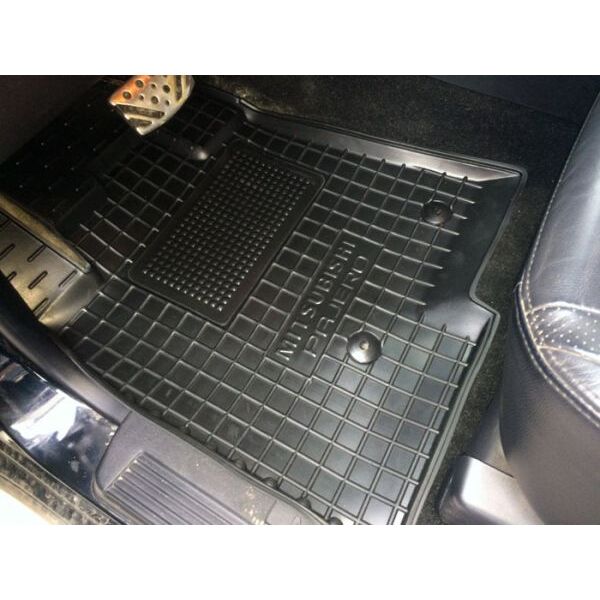 Коврики в салон Mitsubishi Pajero Wagon 3/4 99-/07- (Avto-Gumm). Фото 2
