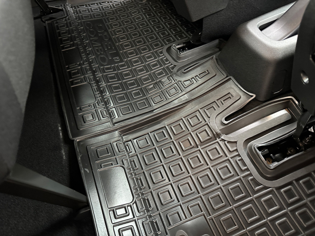 Коврики в салон Opel Combo E (2018-...) без подлокотника (Avto-Gumm). Фото 32