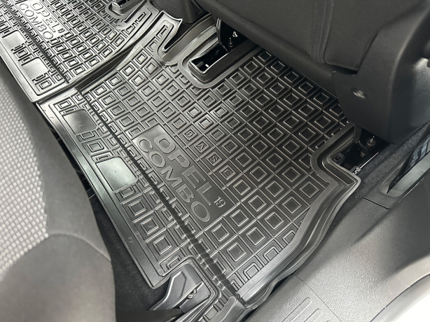 Коврики в салон Opel Combo E (2018-...) без подлокотника (Avto-Gumm). Фото 31