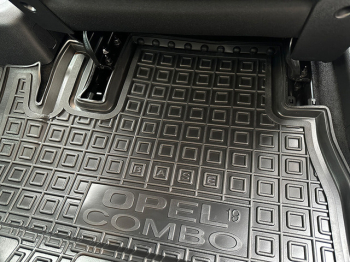 Коврики в салон Opel Combo E (2018-...) без подлокотника (Avto-Gumm). Фото 16