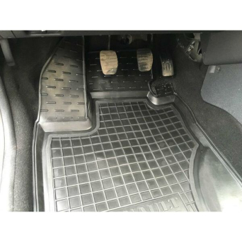 Коврики в салон Renault Duster 2015-2018 Резиновые Avto-Gumm. Фото 3