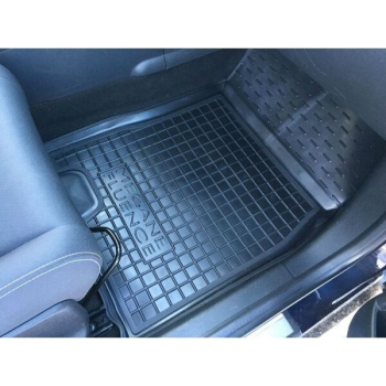 Коврики в салон Renault Megane III (2008-2015) Hatchback (Avto-Gumm). Фото 9