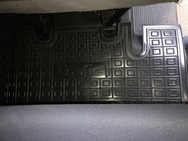 Коврики в салон Renault Trafic 2 02-/Opel Vivaro 02- (3-й ряд) (Avto-Gumm). Фото 9