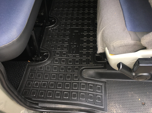 Коврики в салон Renault Trafic 2 02-/Opel Vivaro 02- (3-й ряд) (Avto-Gumm). Фото 10
