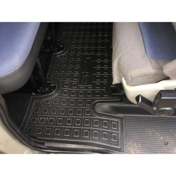 Коврики в салон Renault Trafic 2 02-/Opel Vivaro 02- (3-й ряд) (Avto-Gumm). Фото 5