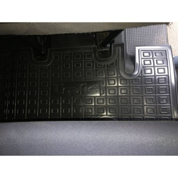 Коврики в салон Renault Trafic 2 02-/Opel Vivaro 02- (3-й ряд) (Avto-Gumm). Фото 4