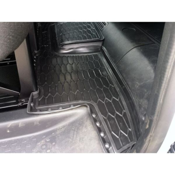 Коврики в салон Renault Trafic 3 16-/Opel Vivaro 15- (2-й ряд) (Avto-Gumm). Фото 6