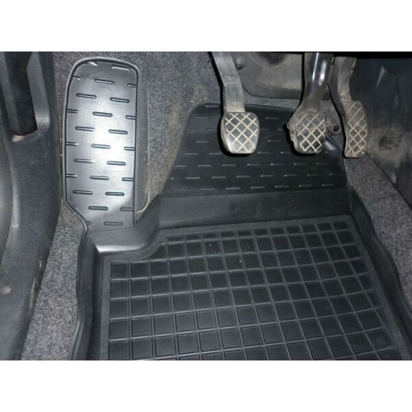 Коврики в салон Skoda Fabia II 5J 2007-2014 Резиновые Avto-Gumm. Фото 3