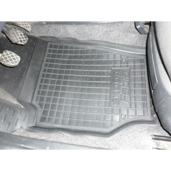 Коврики в салон Skoda Fabia II 5J 2007-2014 Резиновые Avto-Gumm. Фото 4