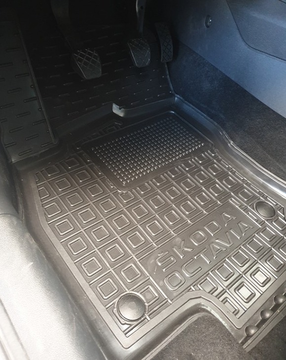 Коврики в салон Skoda Octavia IV (A8) (2020-...) (Avto-Gumm). Фото 2