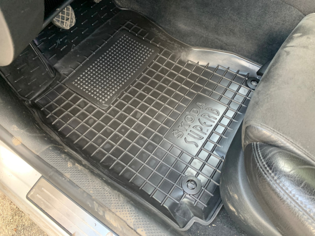Коврики в салон Skoda Superb I (3U) (2001-2008) Avto-Gumm. Фото 8
