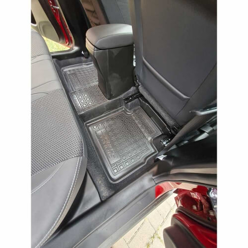 Коврики в салон SUZUKI SX4 III S-CROSS (2021-...) MHEV (Avto-Gumm). Фото 8